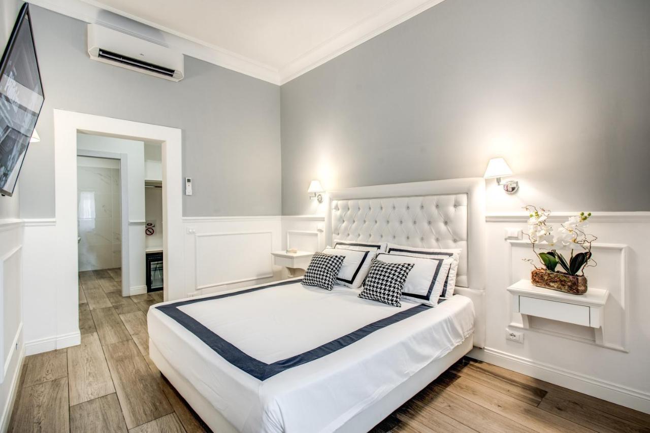 Piazza Di Spagna Just For Us Gasthof 3*