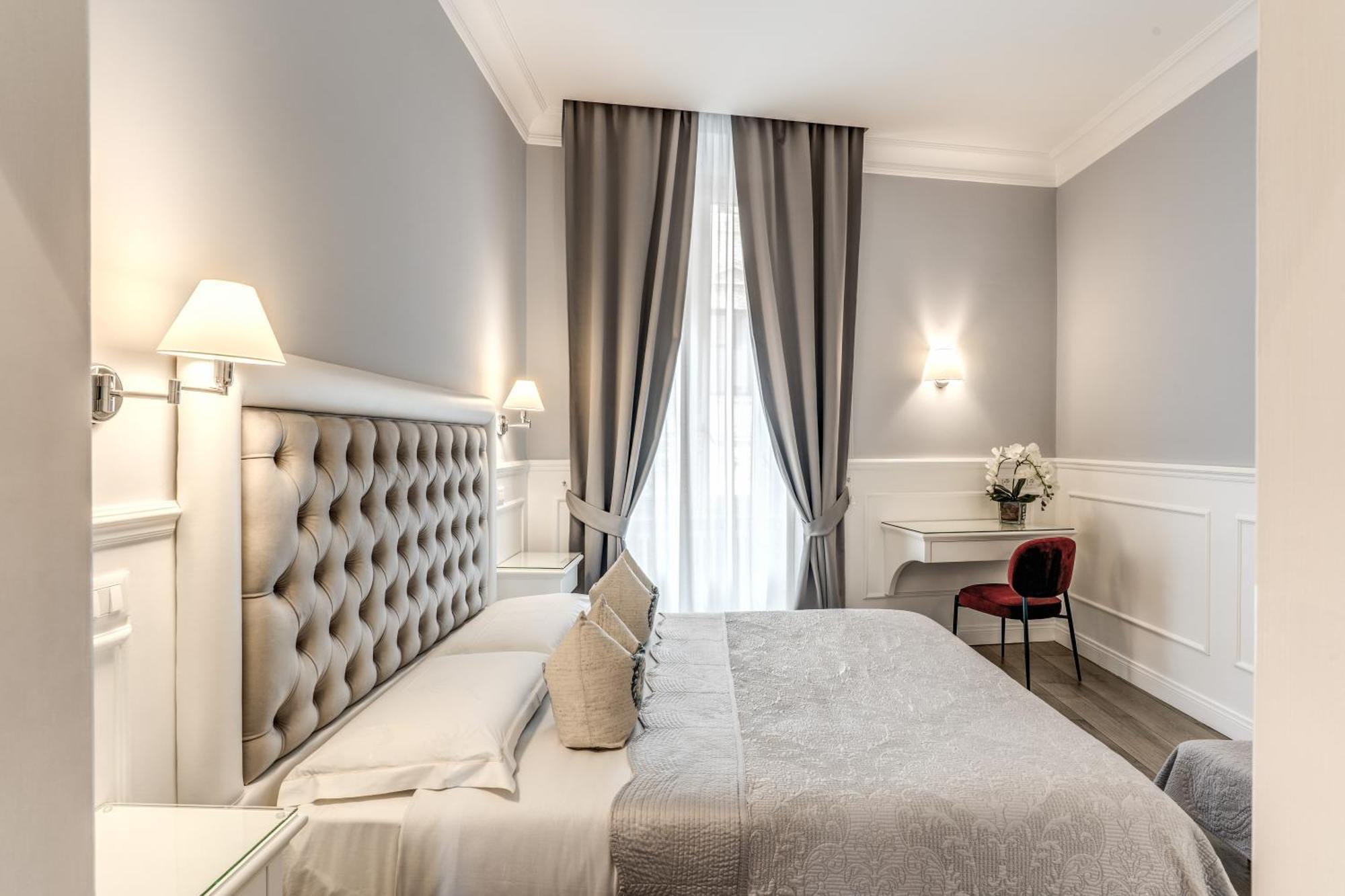 Just For Us - Piazza Di Spagna 3*